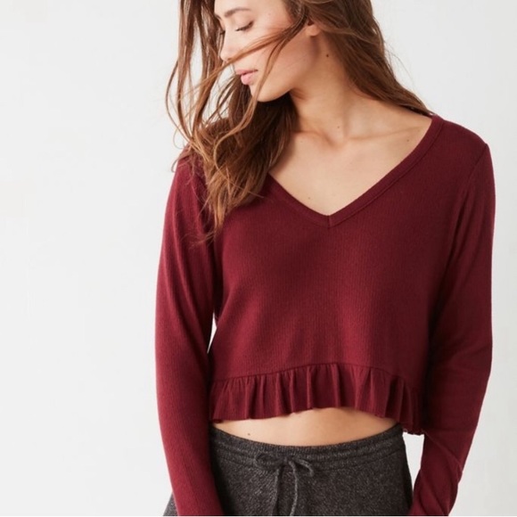 Urban Outfitters Tops - Urban Outfitters Burgundy Long Sleeve Cropped Tee Medium